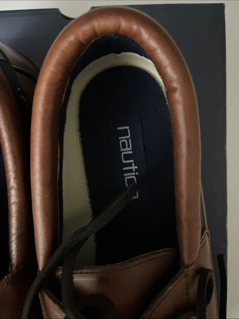 Nautica Men’s Brown Leather Boat Shoes - Classic Lace-Up